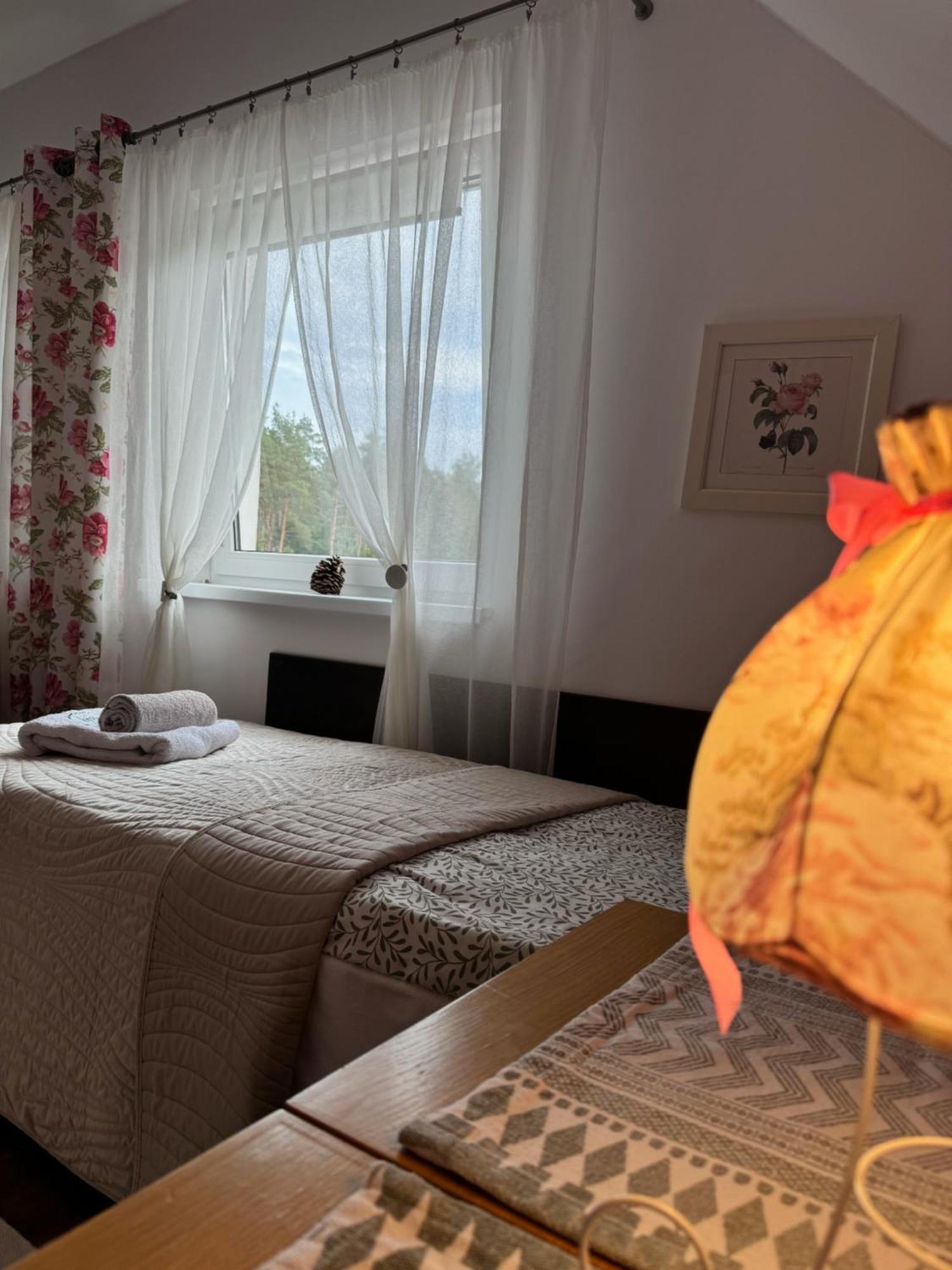 Pokoje Goscinne Przylesie Łobez Eksteriør bilde